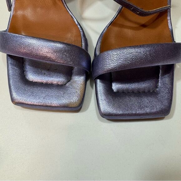 Internationally Yuxta heels Size 7,5 - Picture 3 of 9